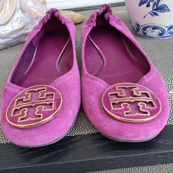 Tory Burch Hot Pink Suede Logo Ballet Flats - Picture 2 of 7